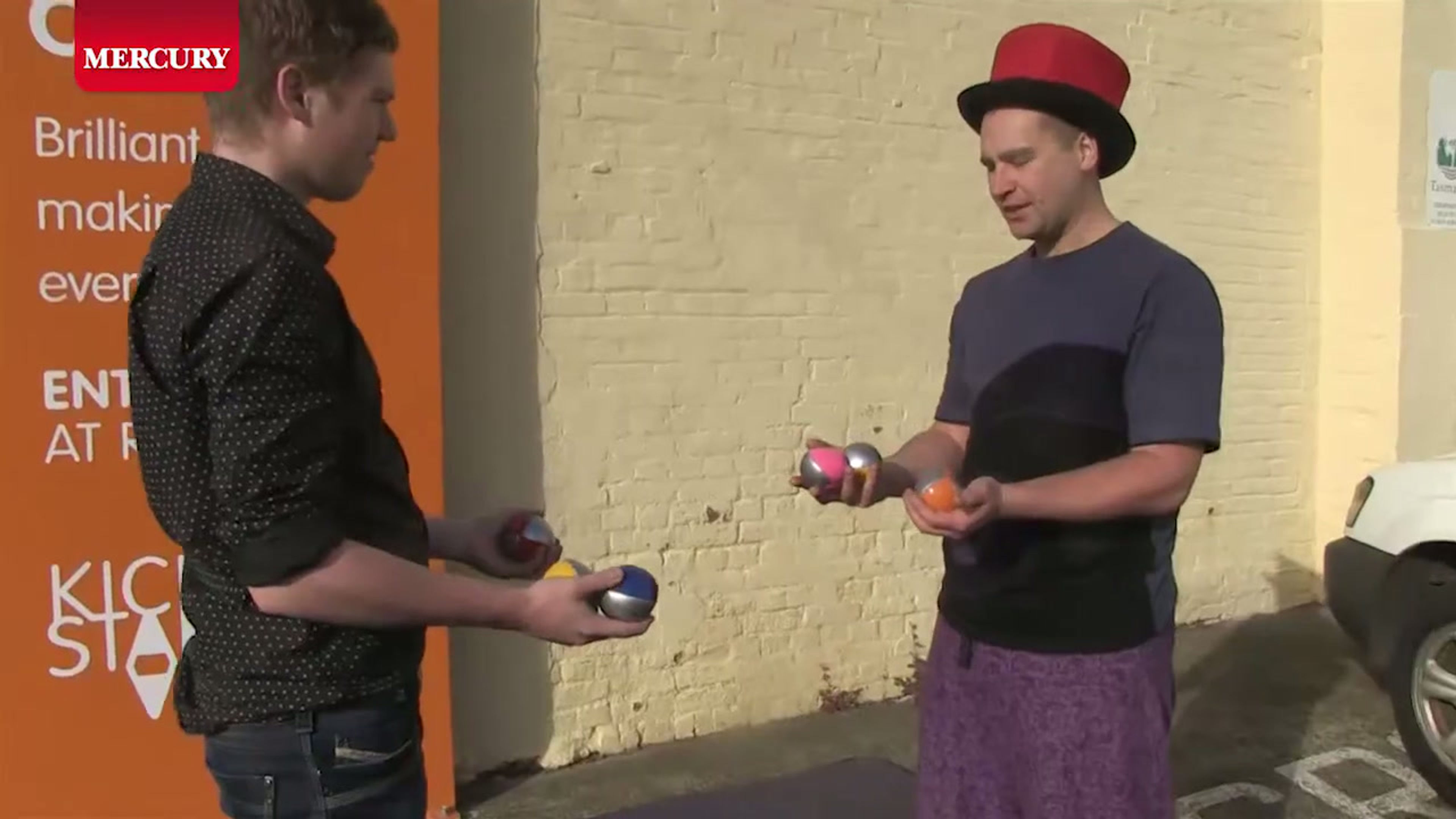 Learn to juggle - in four minutes flat!